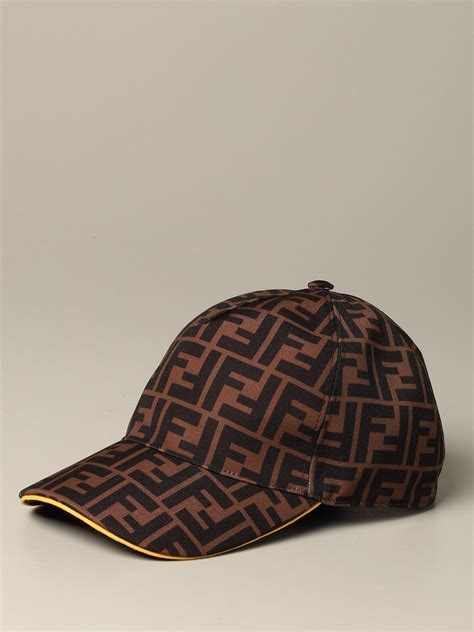 cappelli donna fendi roma|Fendi Donna .